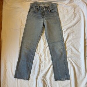 Vintage Levi's - Beautiful blue wash 28
